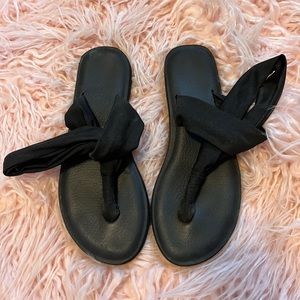 Black SZ 8 Off Brand Sanuks